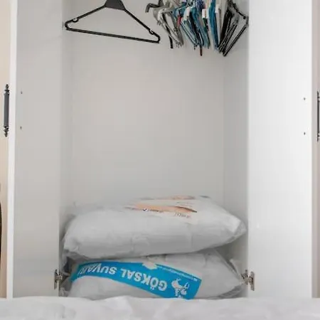 معلق في منطقه هادئه Apartman Isztambul